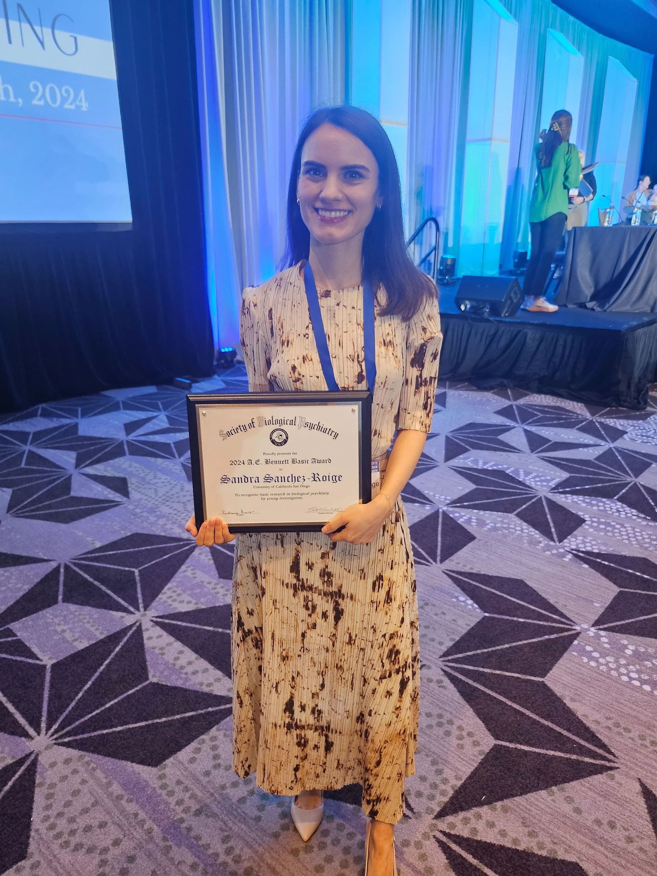 Sandra Receives the SOBP A.E. Bennett Basic Research Award!